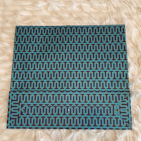 Designer Tory Burch Blue Purple and Green Paper Shopping Bag with Bow - Picture 2 of 9